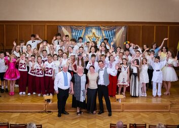 V Emauzích se v neděli rozproudila hvězdná show